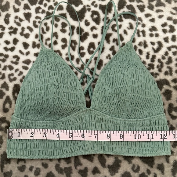PINK Victoria's Secret Smocked Bralette in Green Size Medium Women’s - Picture 14 of 17